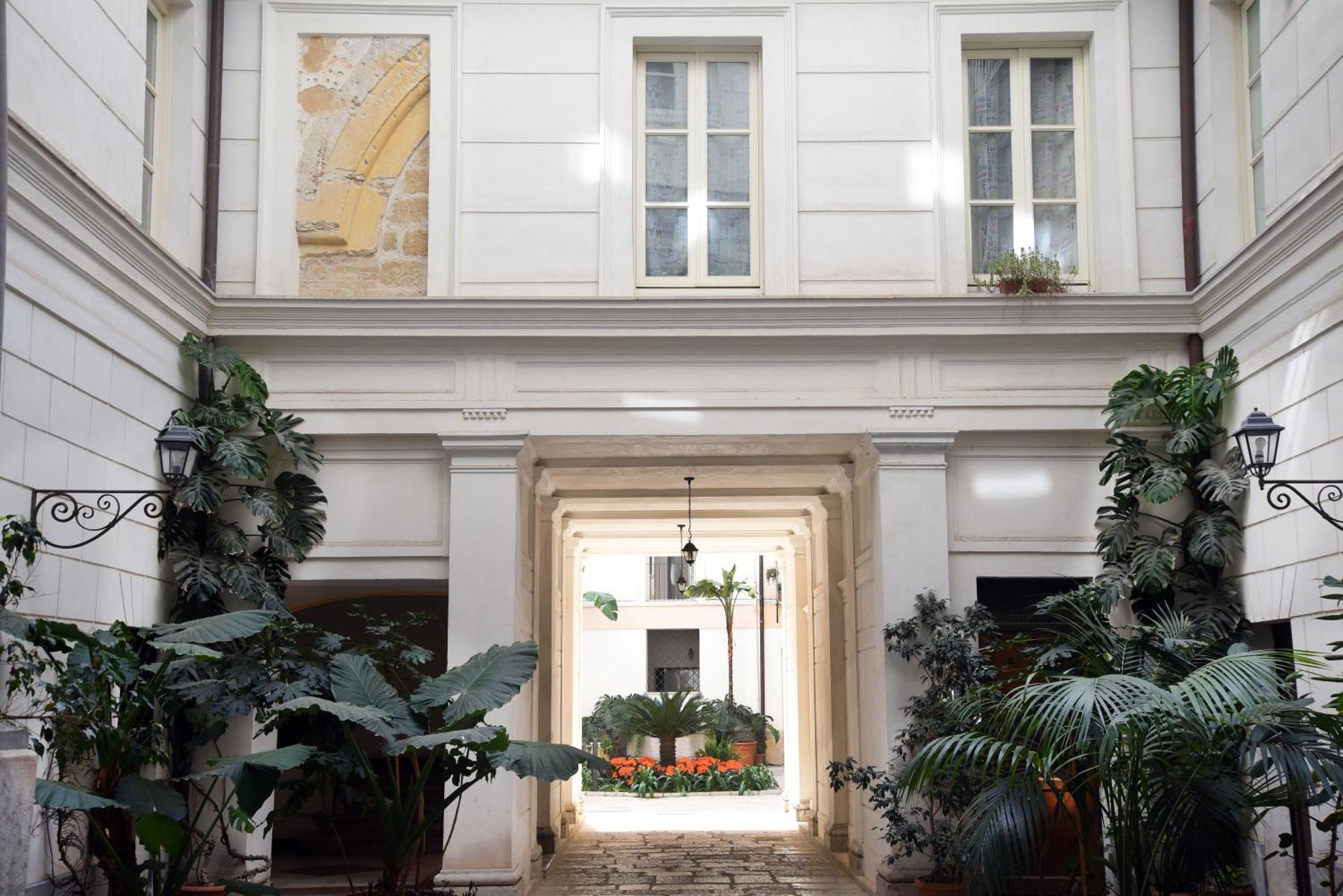 Piano Alloro Palermo Exterior photo
