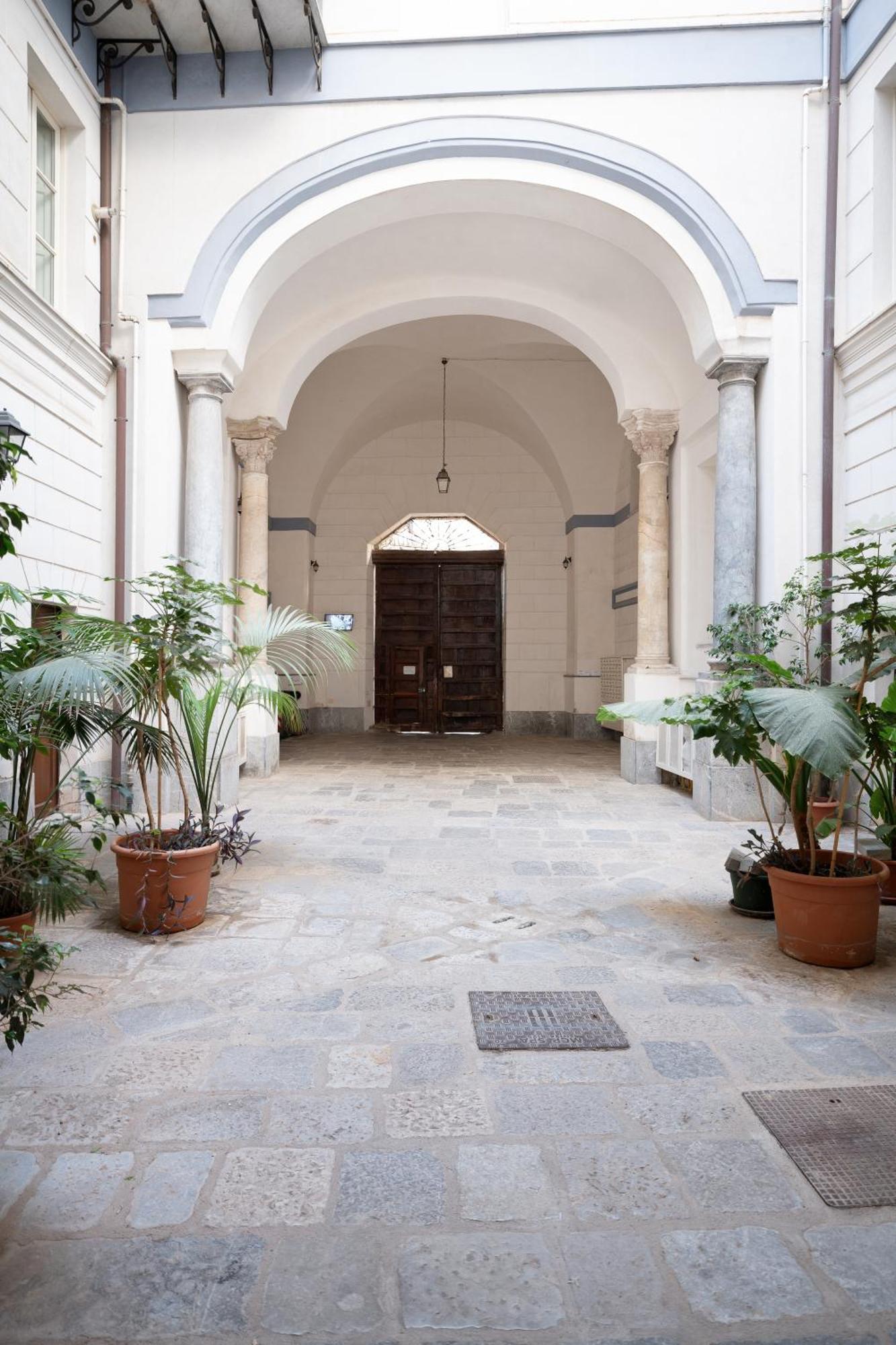 Piano Alloro Palermo Exterior photo